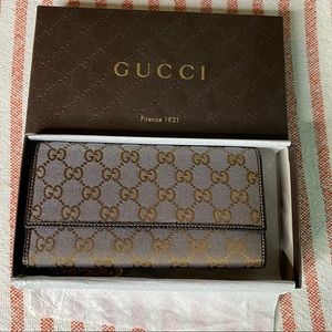 Gucci wallet